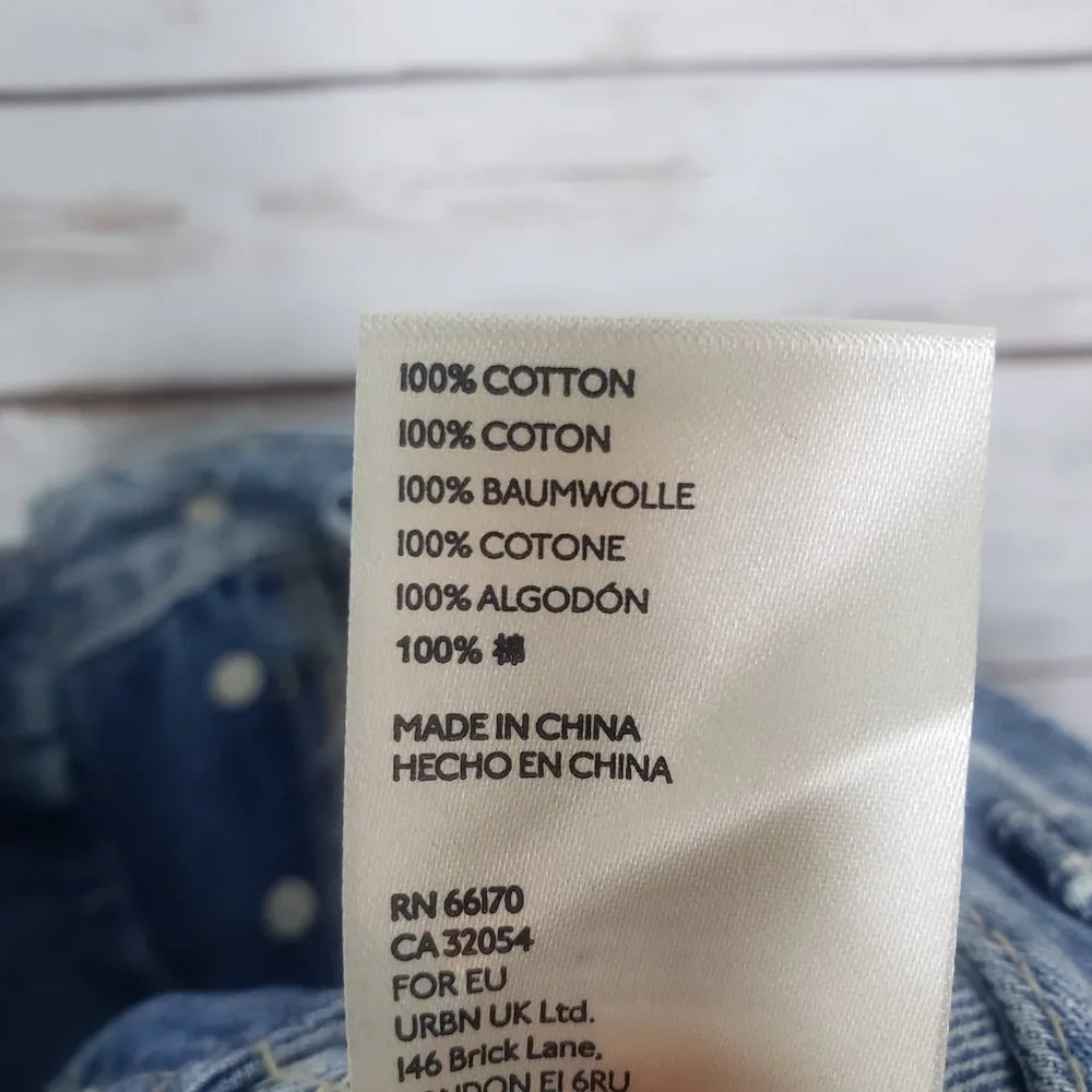 We The Free East of Eden Blue Denim Paperbag Skirt Button Fly Raw Hem Size 26 - Picture 10 of 12